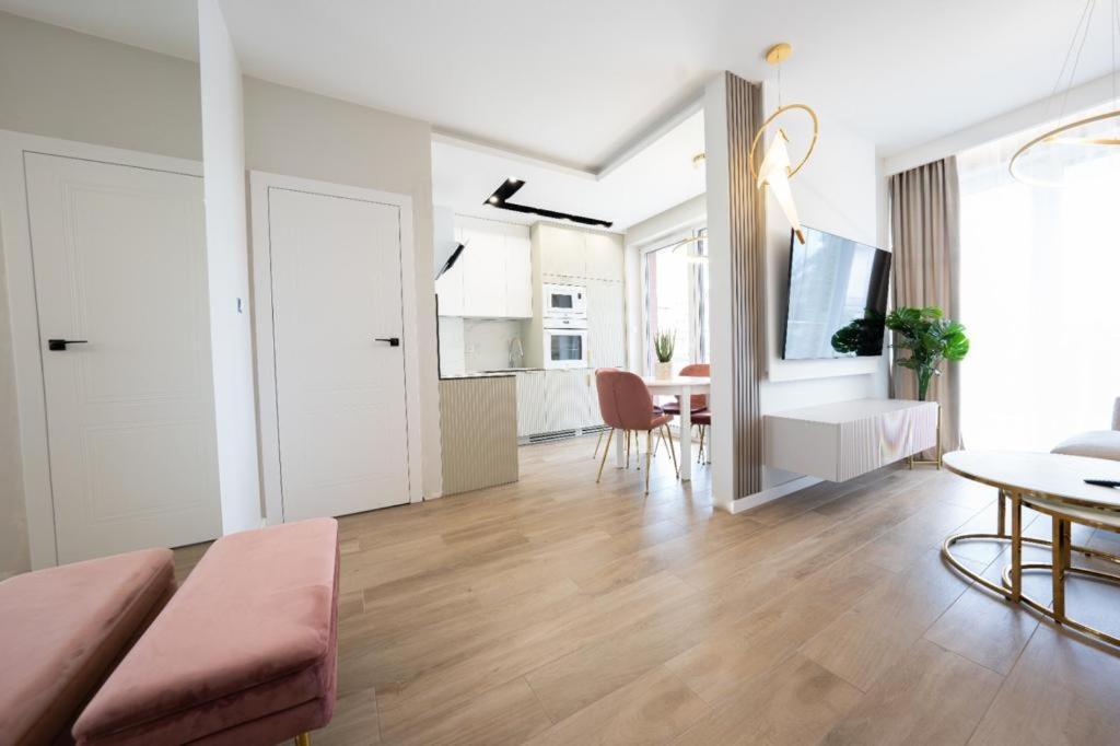 Apartment Rodzinne Bardzo Blisko Plazy Rewal